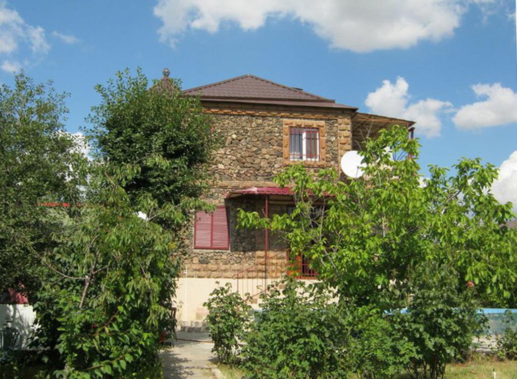 Three Jugs B&B Jrvezh Extérieur photo
